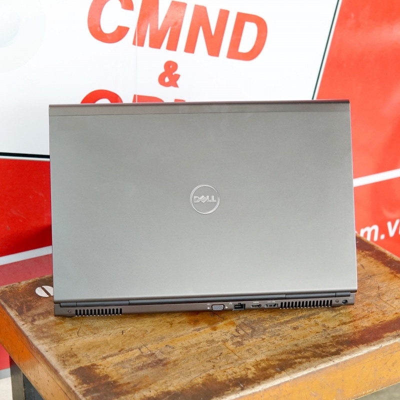 Dell Precision M6800 chiếc laptop máy trạm hiệu năng cao